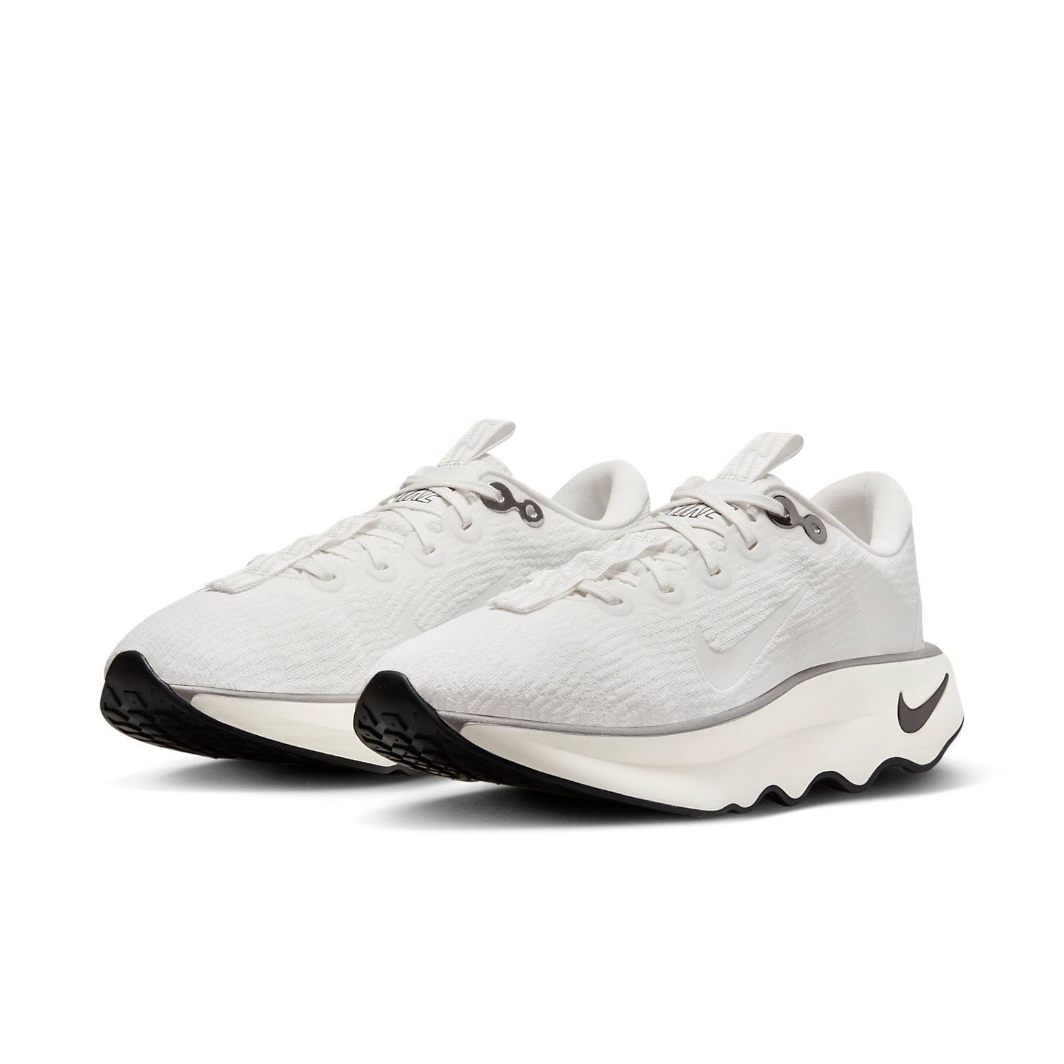 (WMNS) Nike Motiva Premium 'White' DV1238-103