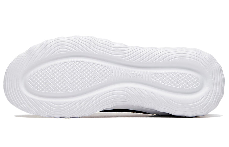 (WMNS) ANTA Training Shoes 'Black White' 122027712-3