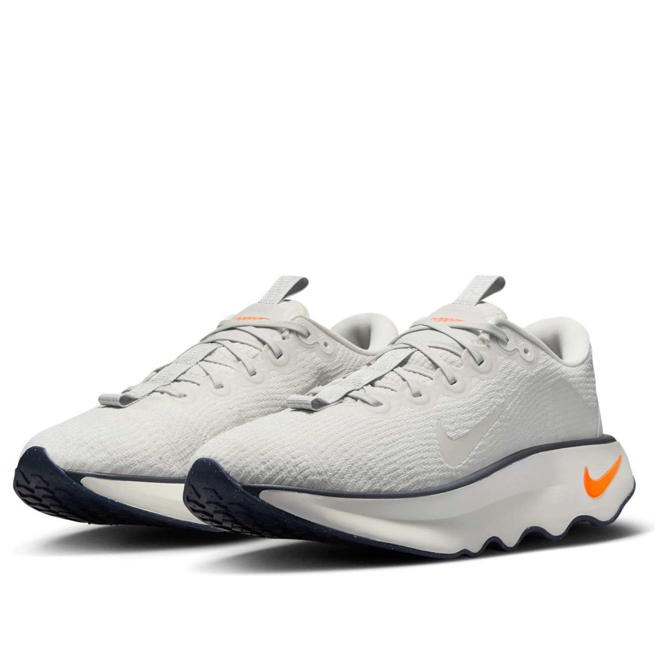 Nike Motiva 'Sail Orange' DV1237-101