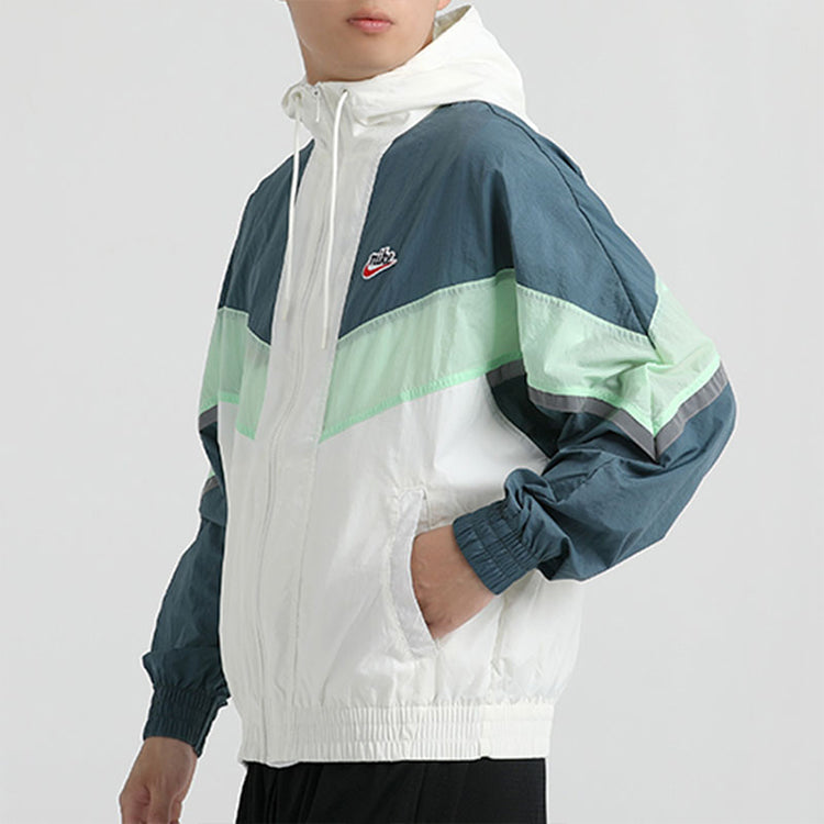 Nike Sportswear Windrunner+ Hooded Jacket Men White CZ0782-133