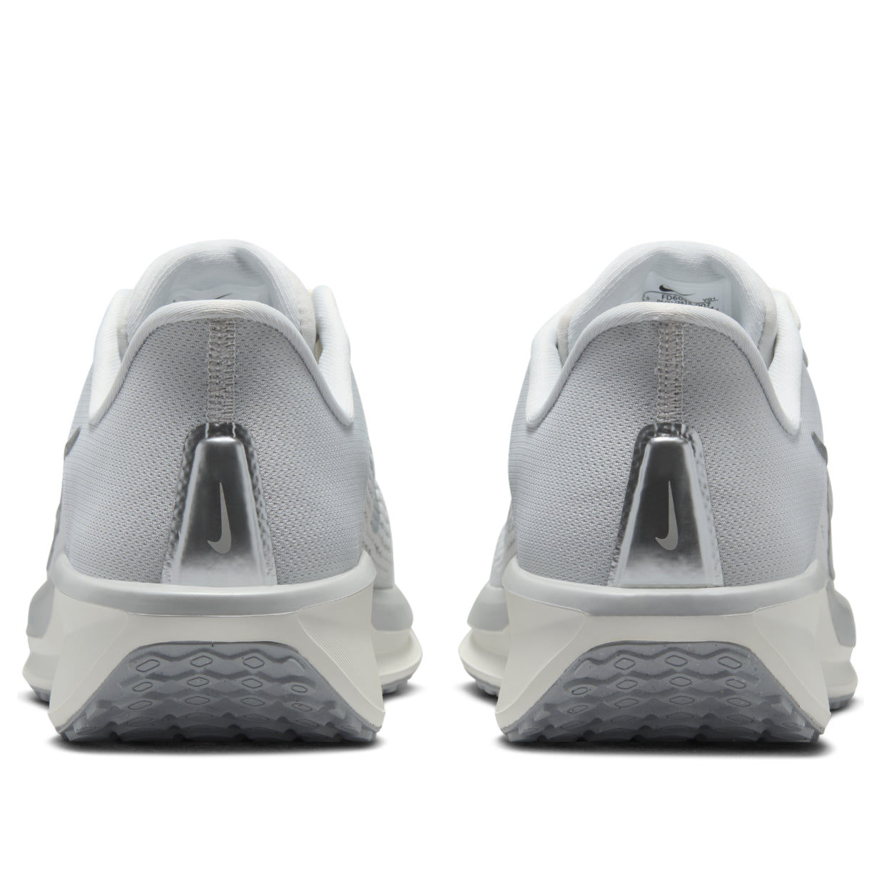 (WMNS) Nike Quest 6 'Photon Dust Light Smoke Grey' FD6034-007