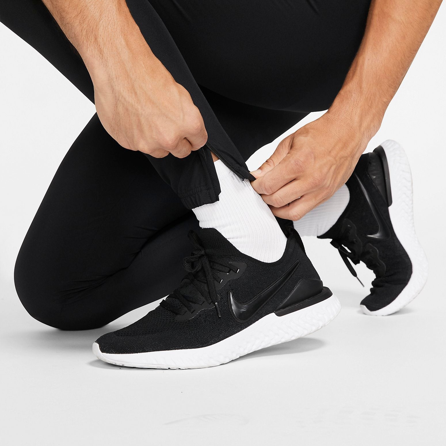 Nike AS Essential Woven Pants 'Black' BV4834-010