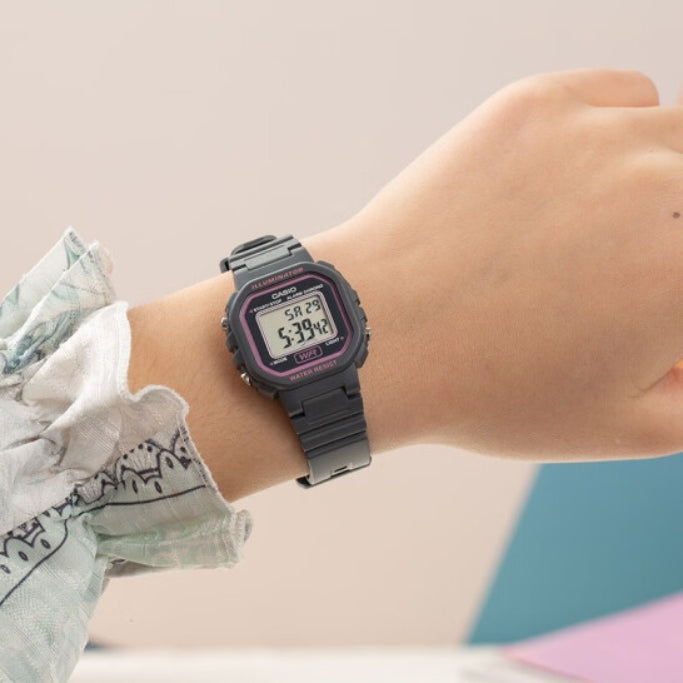 CASIO Waterproof Sports Unisex GrayPink Digital LA-20WH-8A