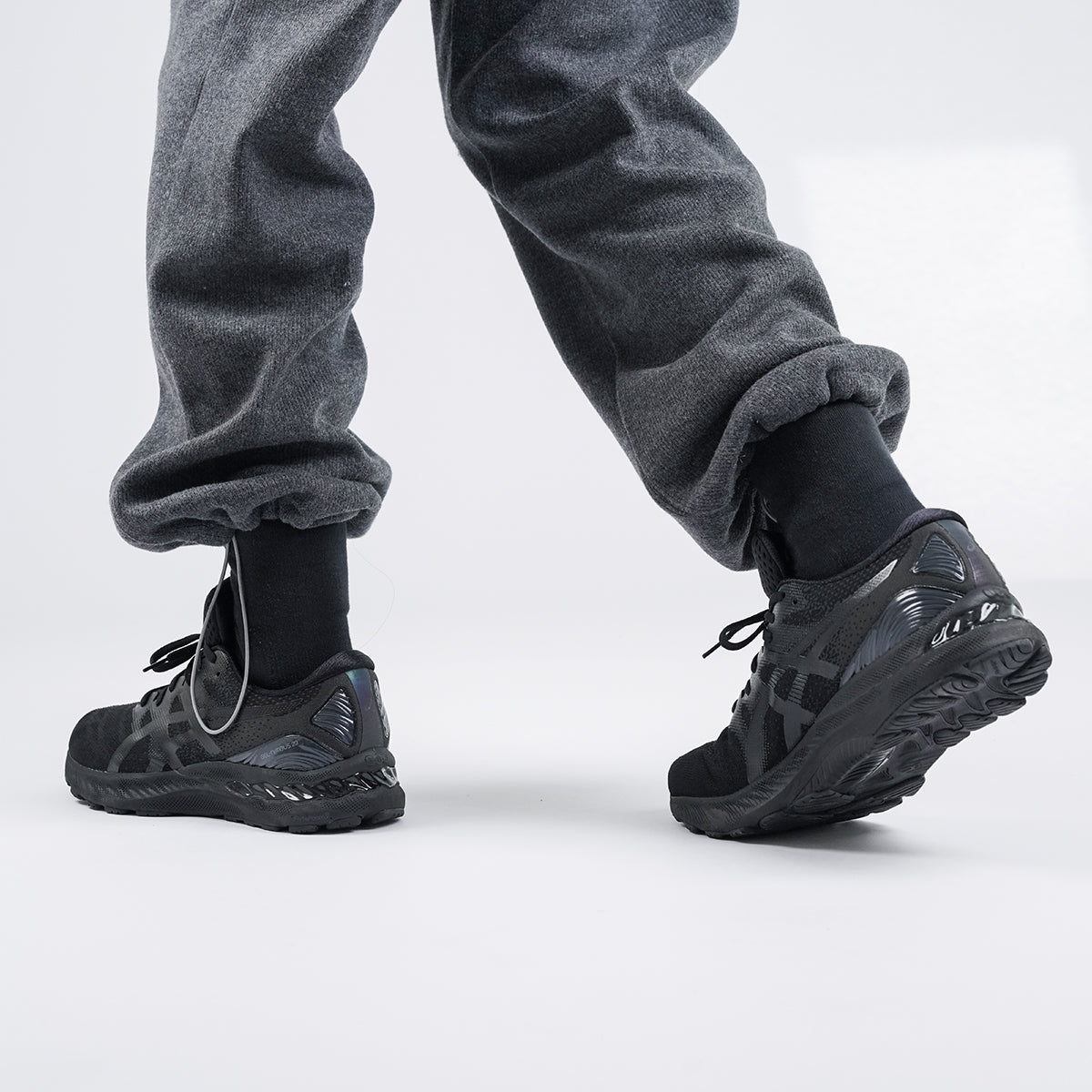 ASICS Gel-Nimbus 23 'Triple Black' 1011B004-002