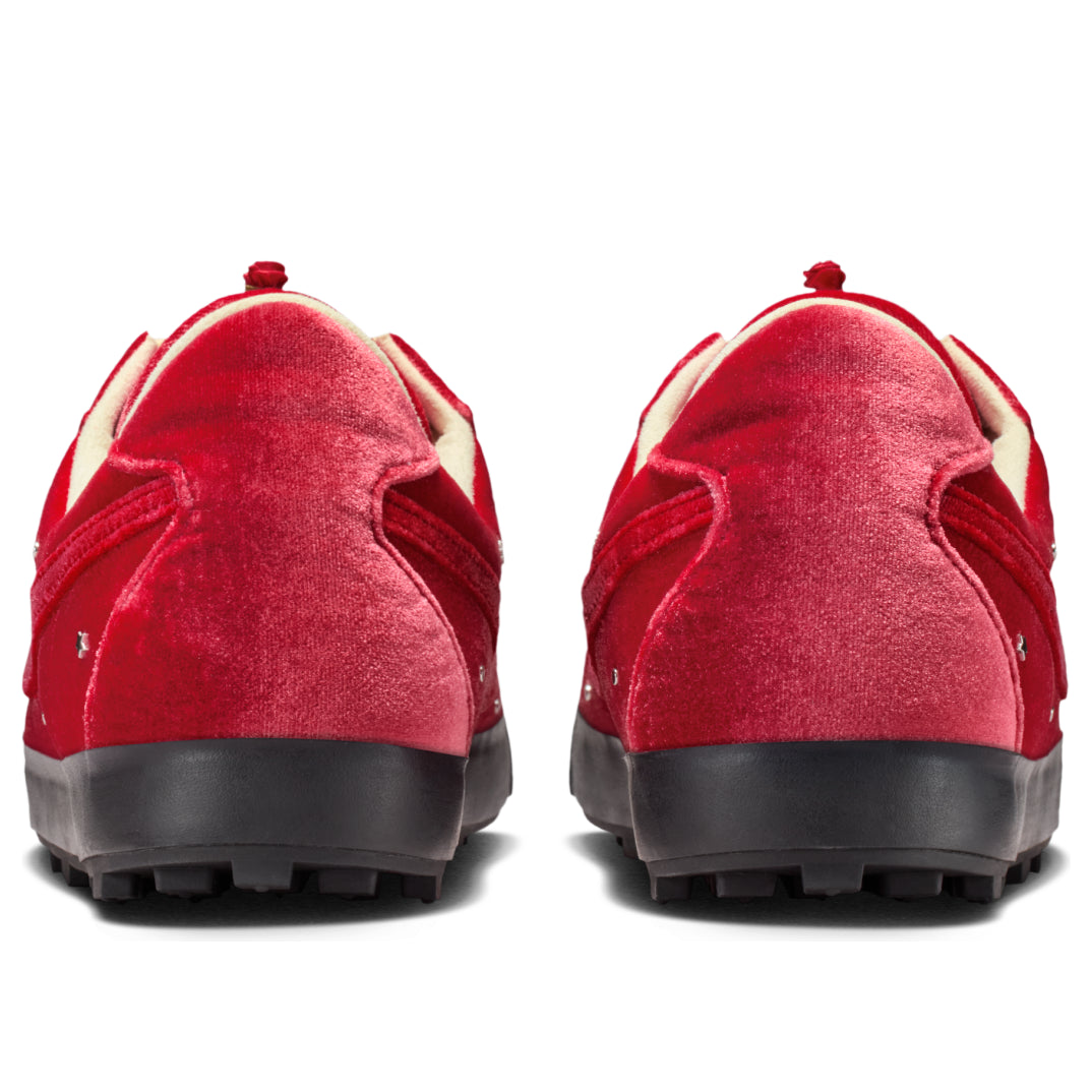 Nike Astro Grabber 'Red Velvet' IM7747-660