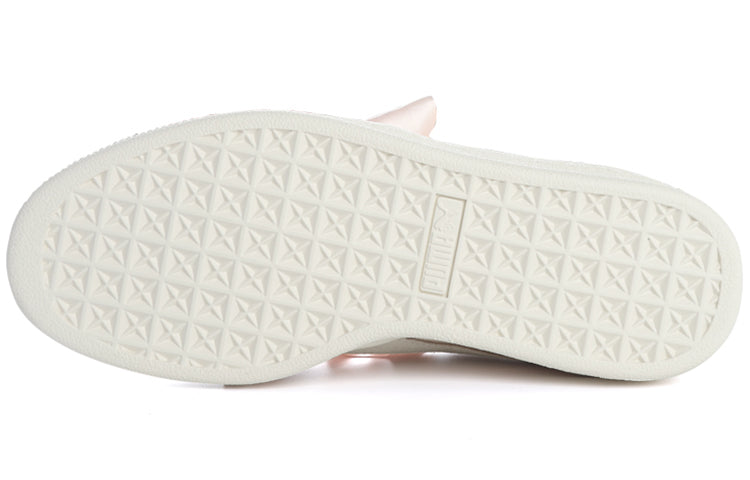 (WMNS) PUMA Suede Heart Triangle 367467-02
