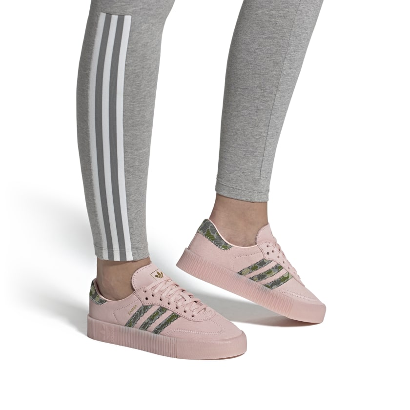 (WMNS) adidas Sambarose 'Icey Pink Gold Metallic' EE4679
