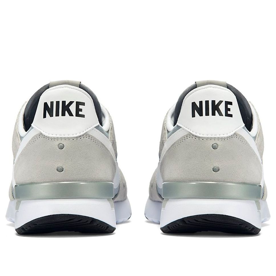 Nike Archive 83.M 747245-002