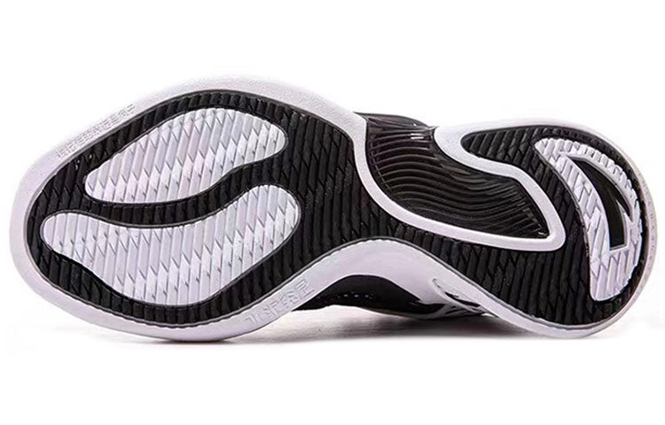 ANTA Heat Wave 2 Low 'Black White' 112031105-4