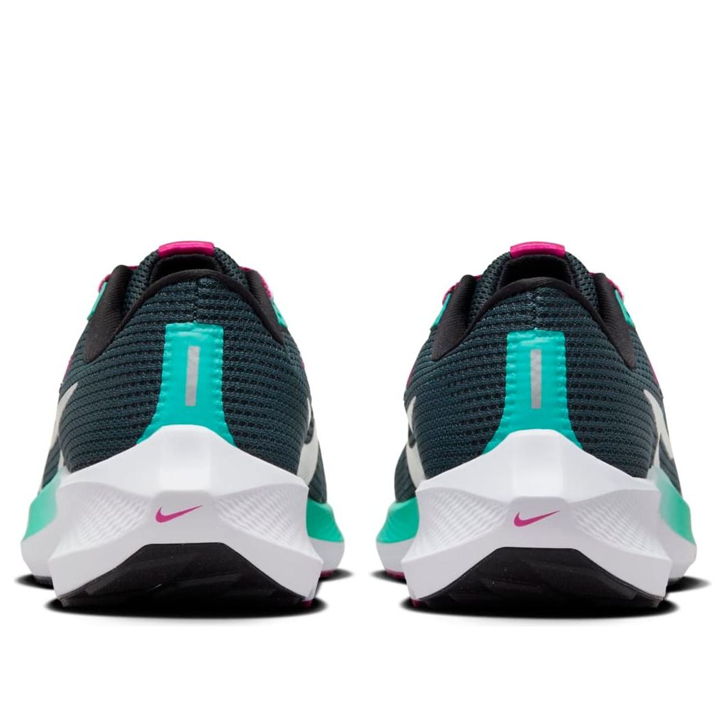(WMNS) Nike Air Zoom Pegasus 40 'Deep Jungle Metallic Silver' FN7991-300