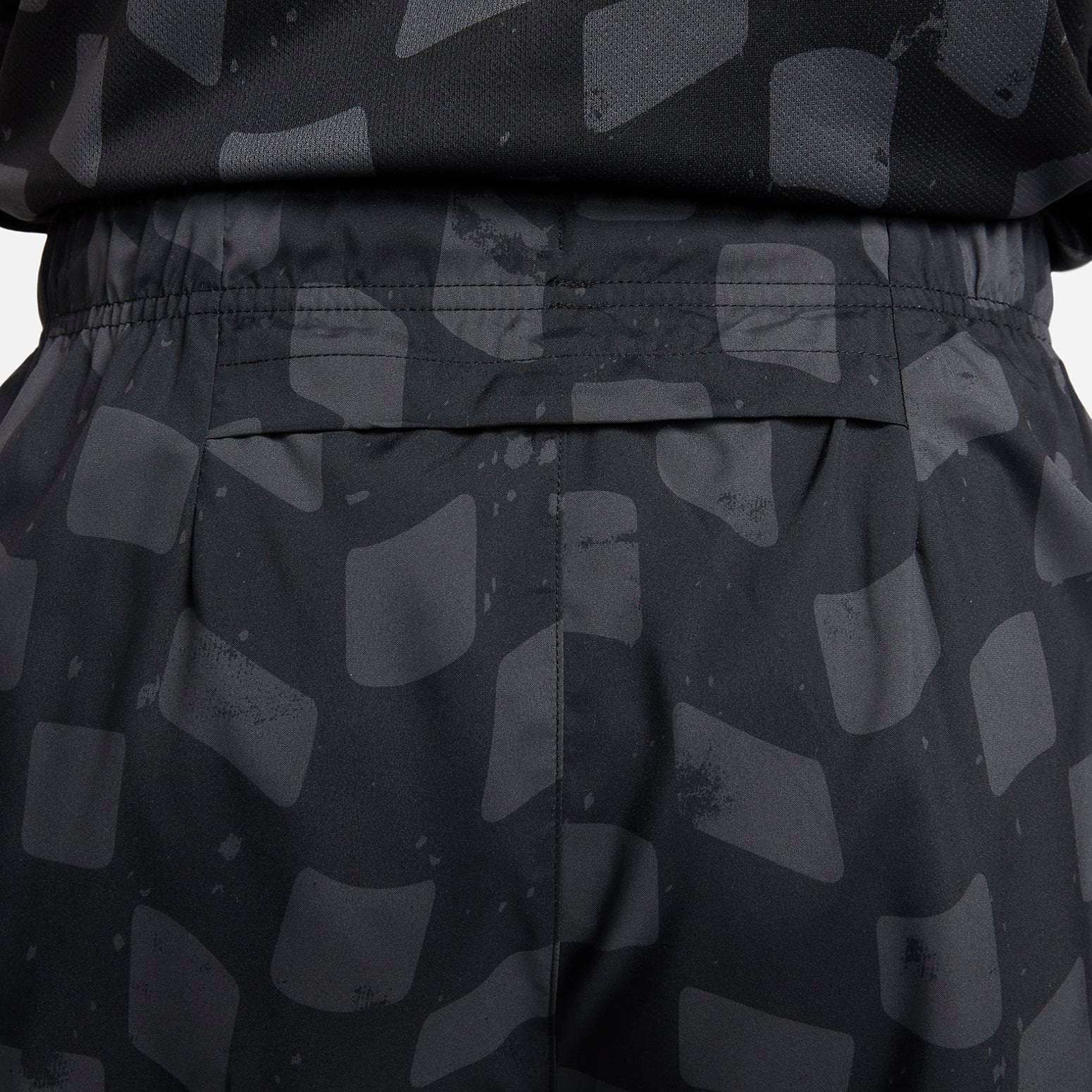 Nike Dri-FIT Challenger Men's Unlined Running Shorts 'Black' DX0897-010