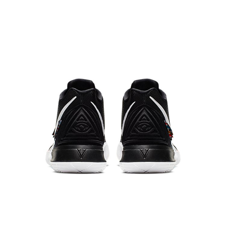 Nike Kyrie 5 'Friends' AO2918-006