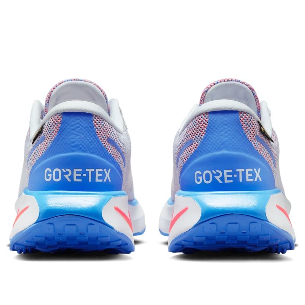 (WMNS) Nike Motiva Gore-Tex 'Blue Tint Bright Crimson' HM0355-400