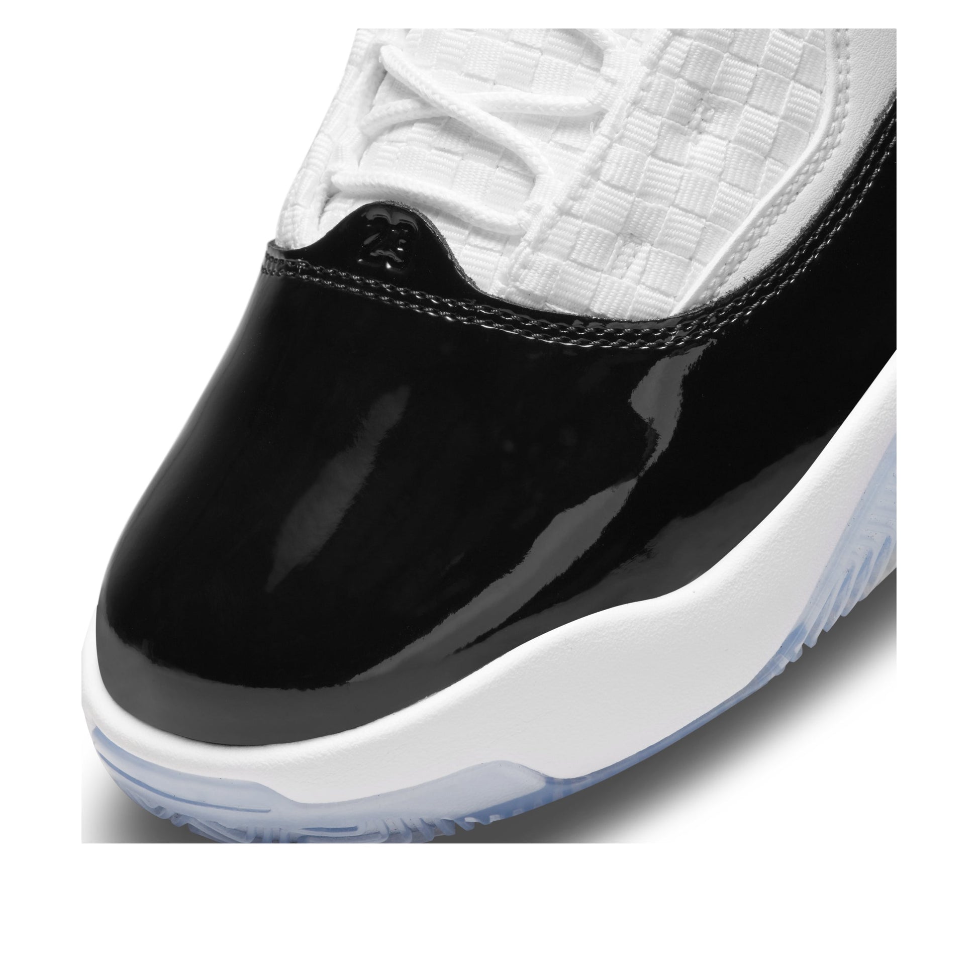 Air Jordan Max Aura 2 'White Black Gym Red' CK6636-102