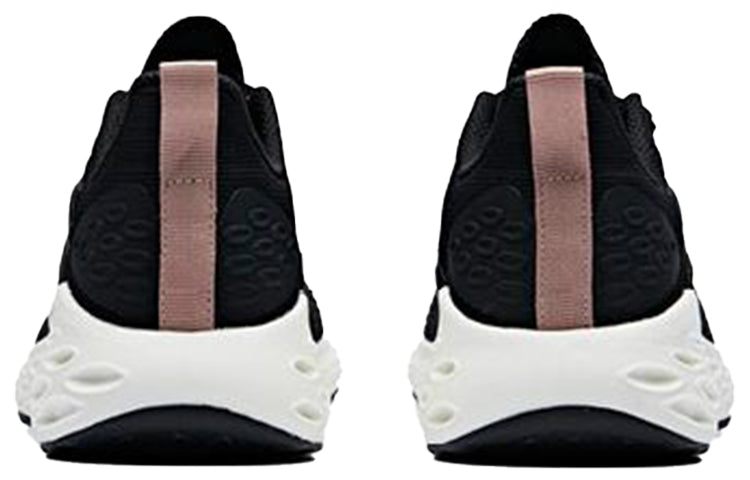 (WMNS) ANTA Running Series Sneakers 'Black Wormhole Technology' 12935588-1