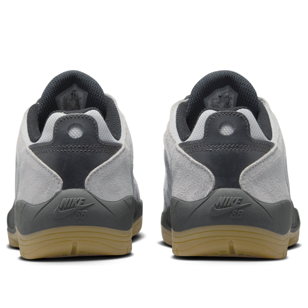 Nike SB Vertebrae 'Light Smoke Grey Team Red' FD4691-004