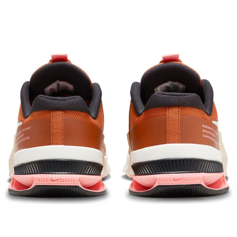 (WMNS) Nike Metcon 8 Training Shoes 'Dark Russet' DO9327-200