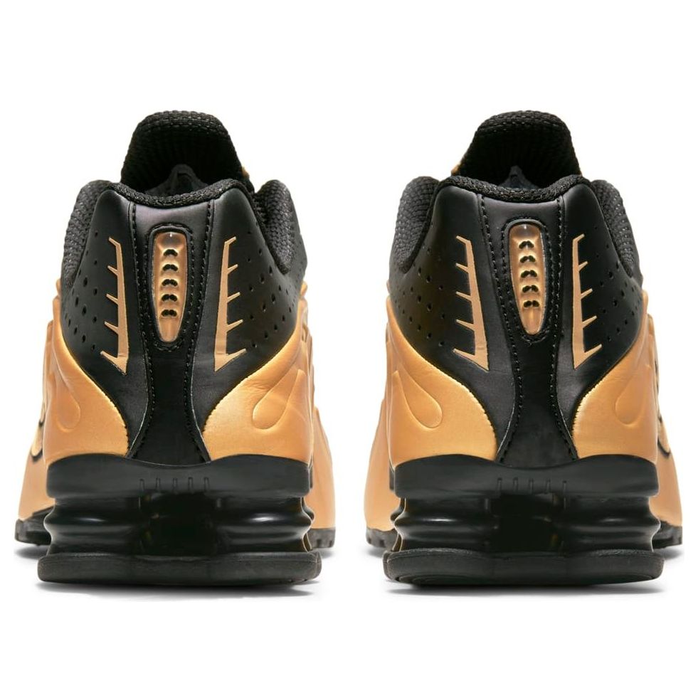 Nike Shox R4 'Metallic Gold' 104265-702