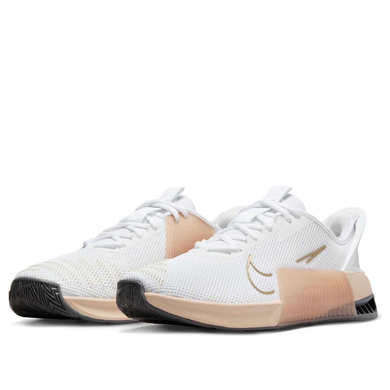 (WMNS) Nike Metcon 9 EasyOn 'White Metallic Gold Sanddrift' DZ2540-104
