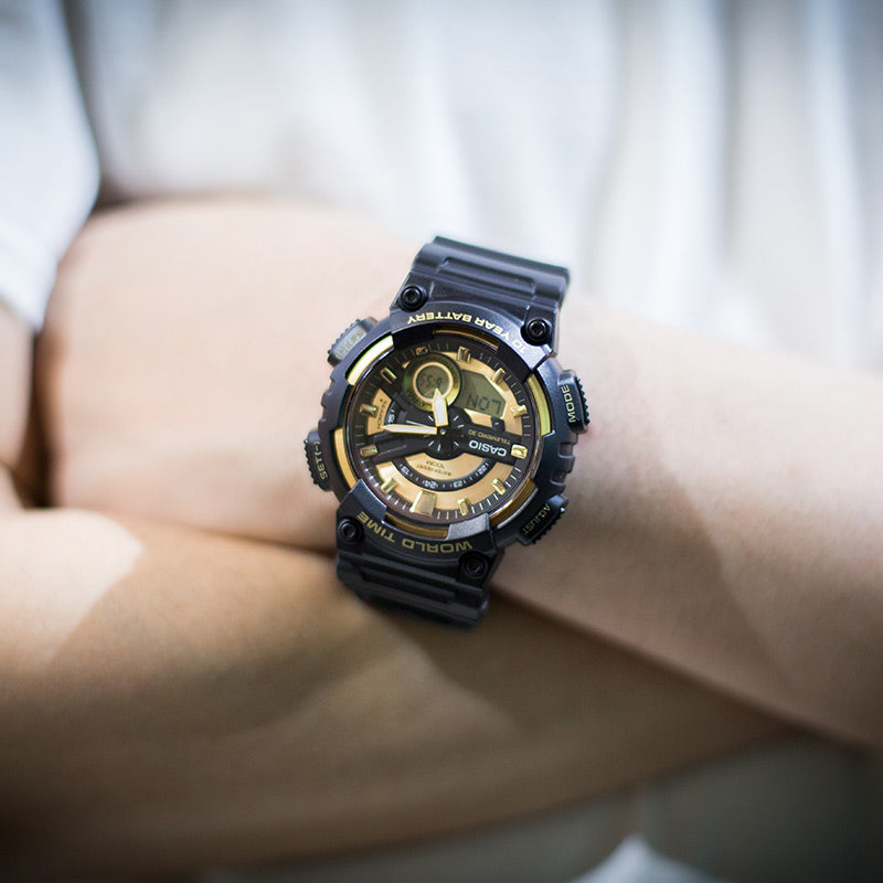 CASIO G Shock Quartz Sports Mens Black Analog AEQ-110BW-9A