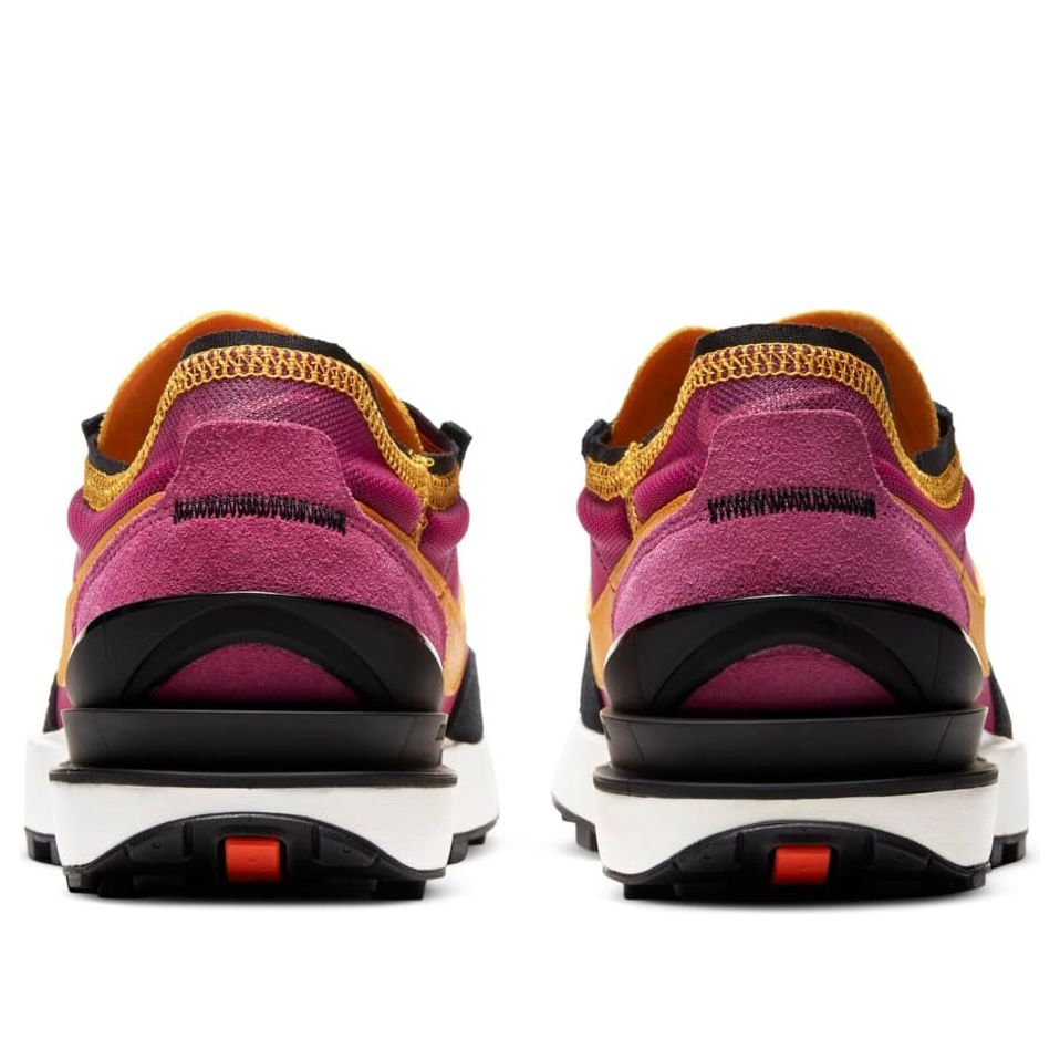 (WMNS) Nike Waffle One 'Active Fuchsia' DC2533-600