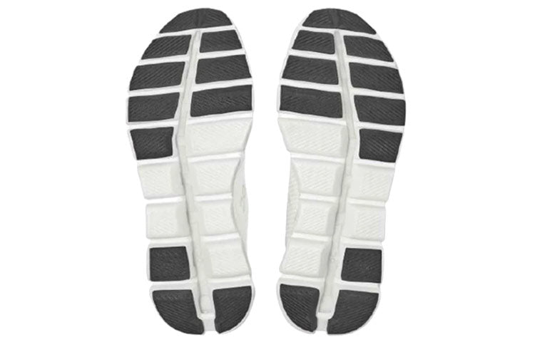 On Running Cloud X 'White Black' 40.99707