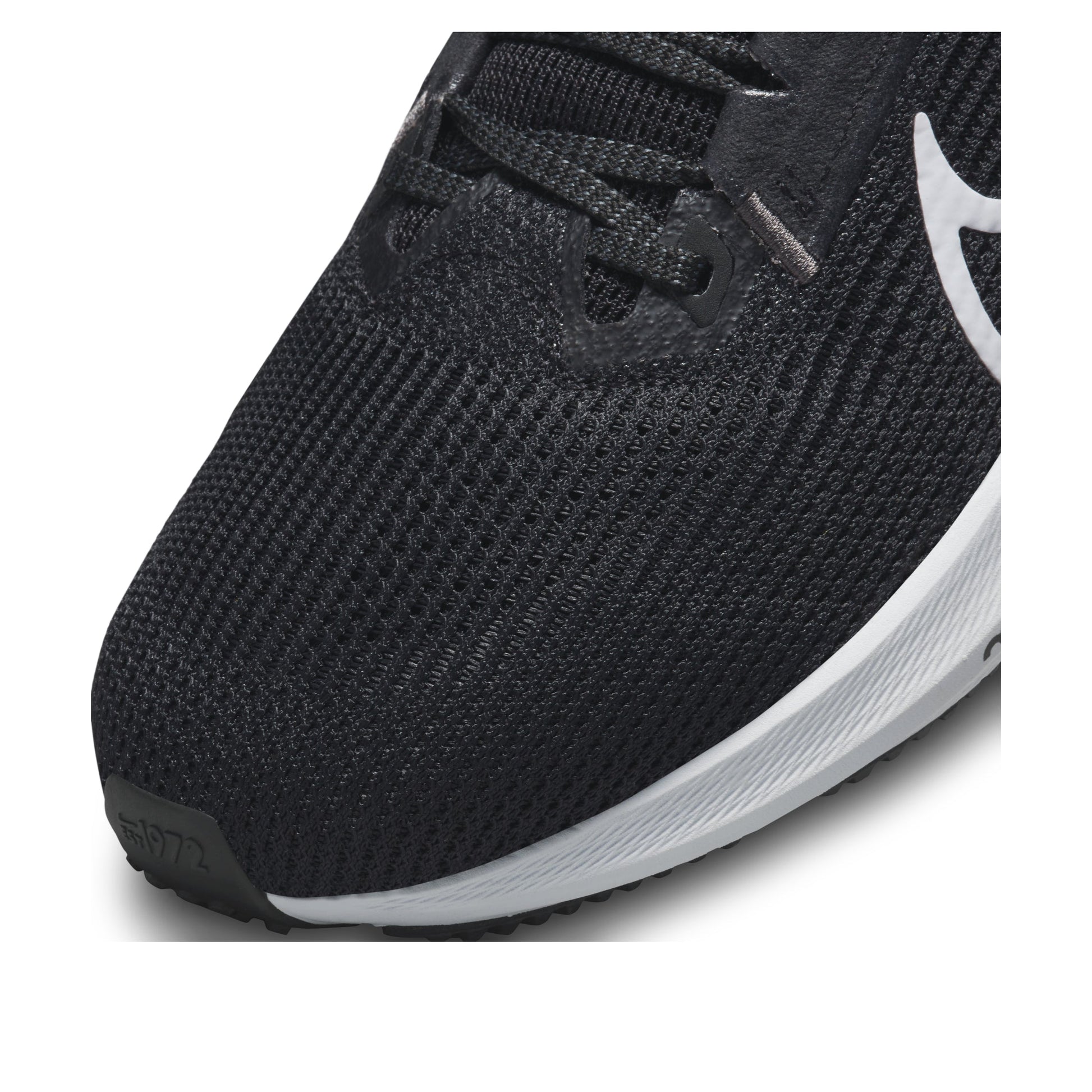 (WMNS) Nike Air Zoom Pegasus 40 'Black White' DV3854-001