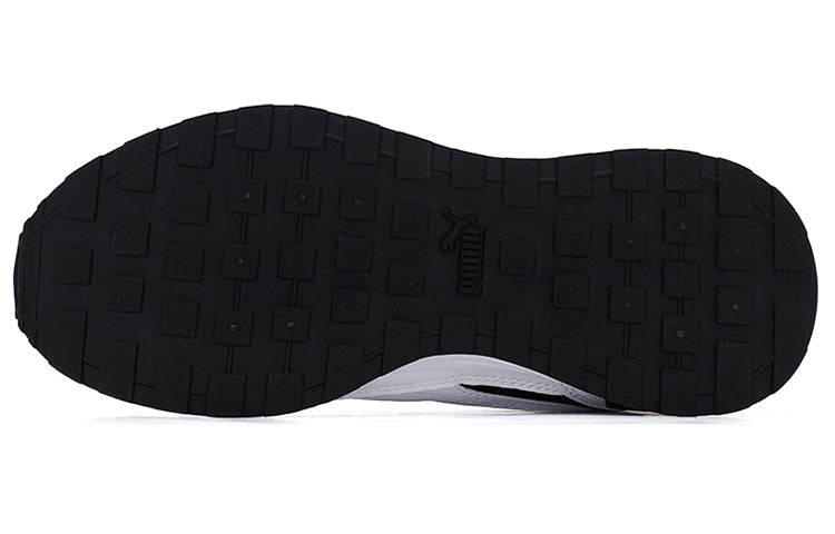 PUMA Unisex Graviton SL Casual Shoes Black/White 385306-01