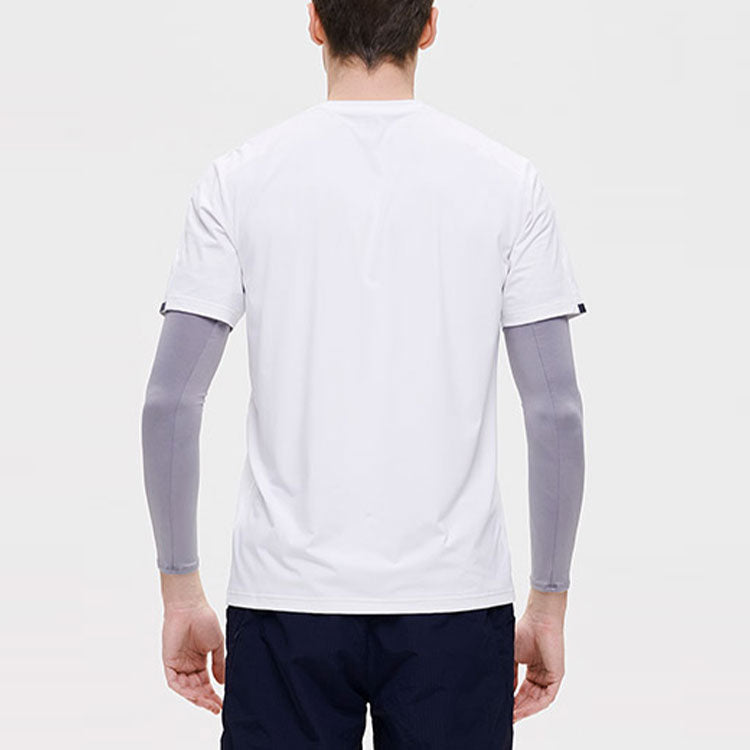 Men's FILA Athletics Round Neck Pullover Casual Sports Short Sleeve White T-Shirt A11M131101F-WT