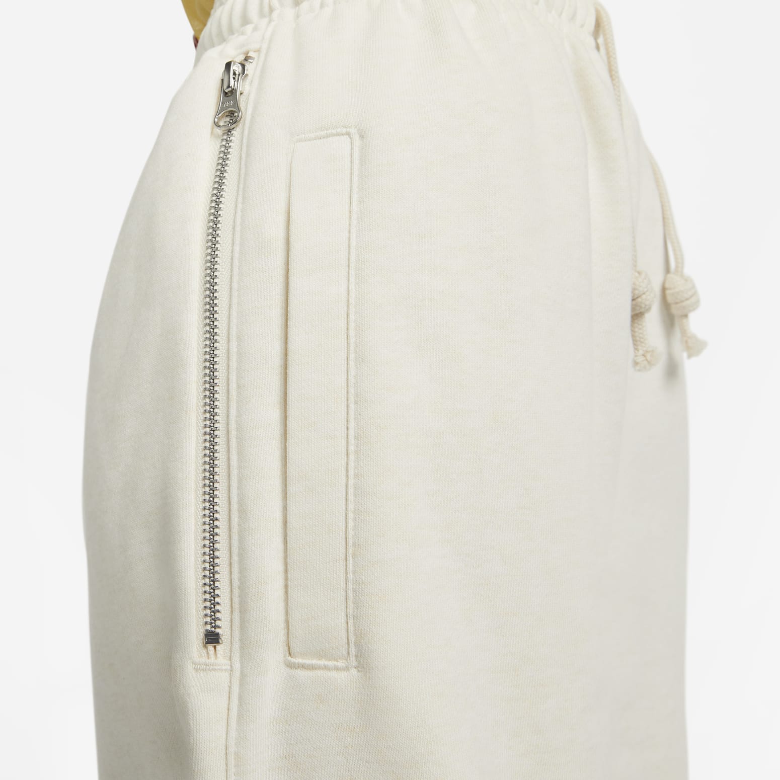 Nike Standard Issue Shorts 'White' DQ5713-027