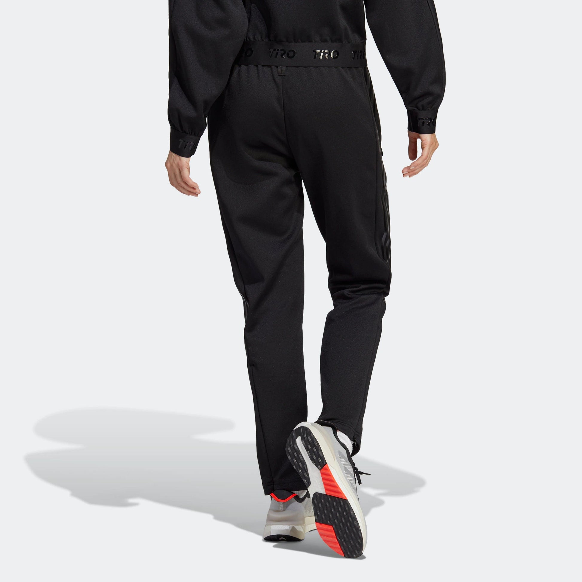 (WMNS) adidas Tiro Suit-up Advanced Logo IB2306