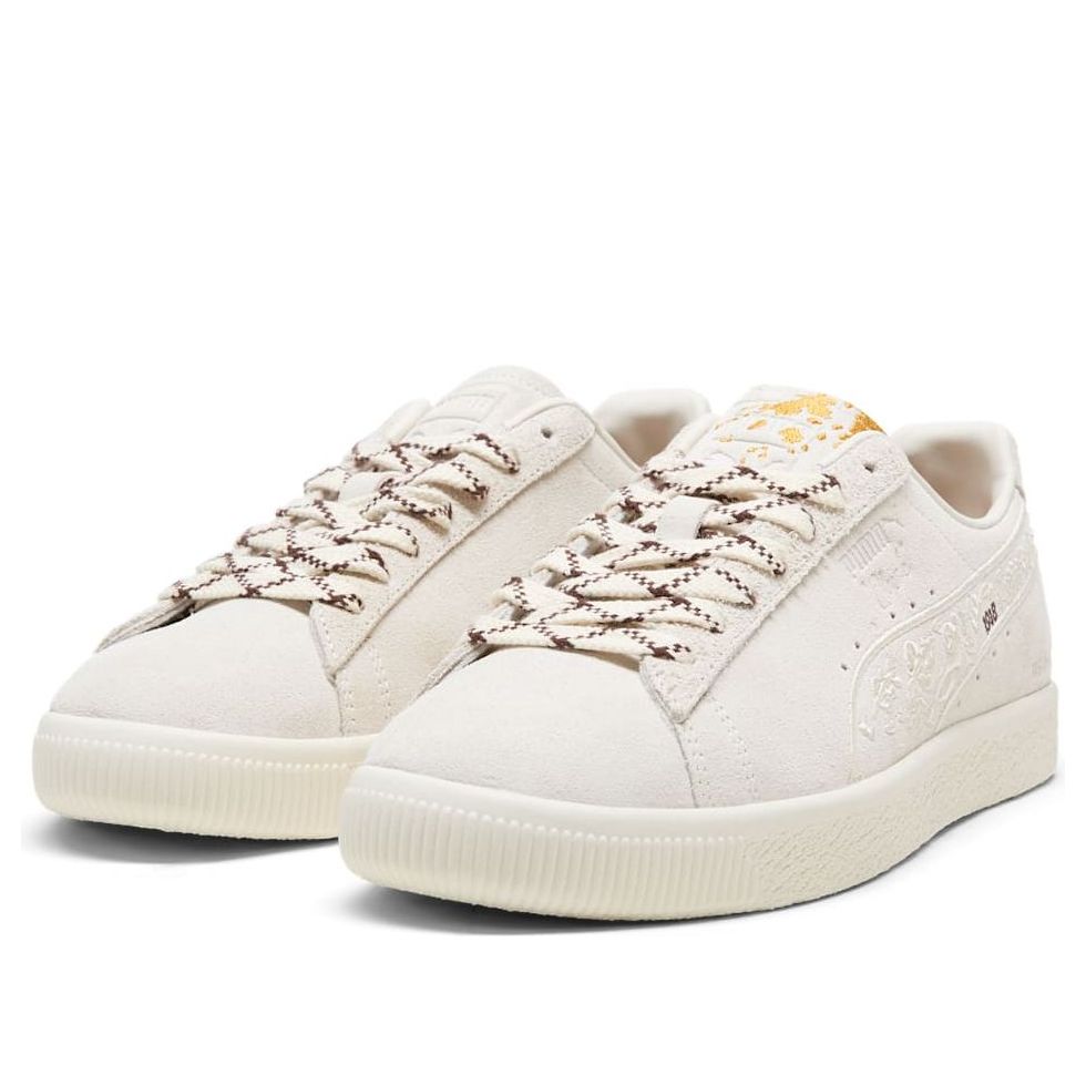 PUMA x We Are Legends Clyde 'Neo-Renaissance' 399641-01