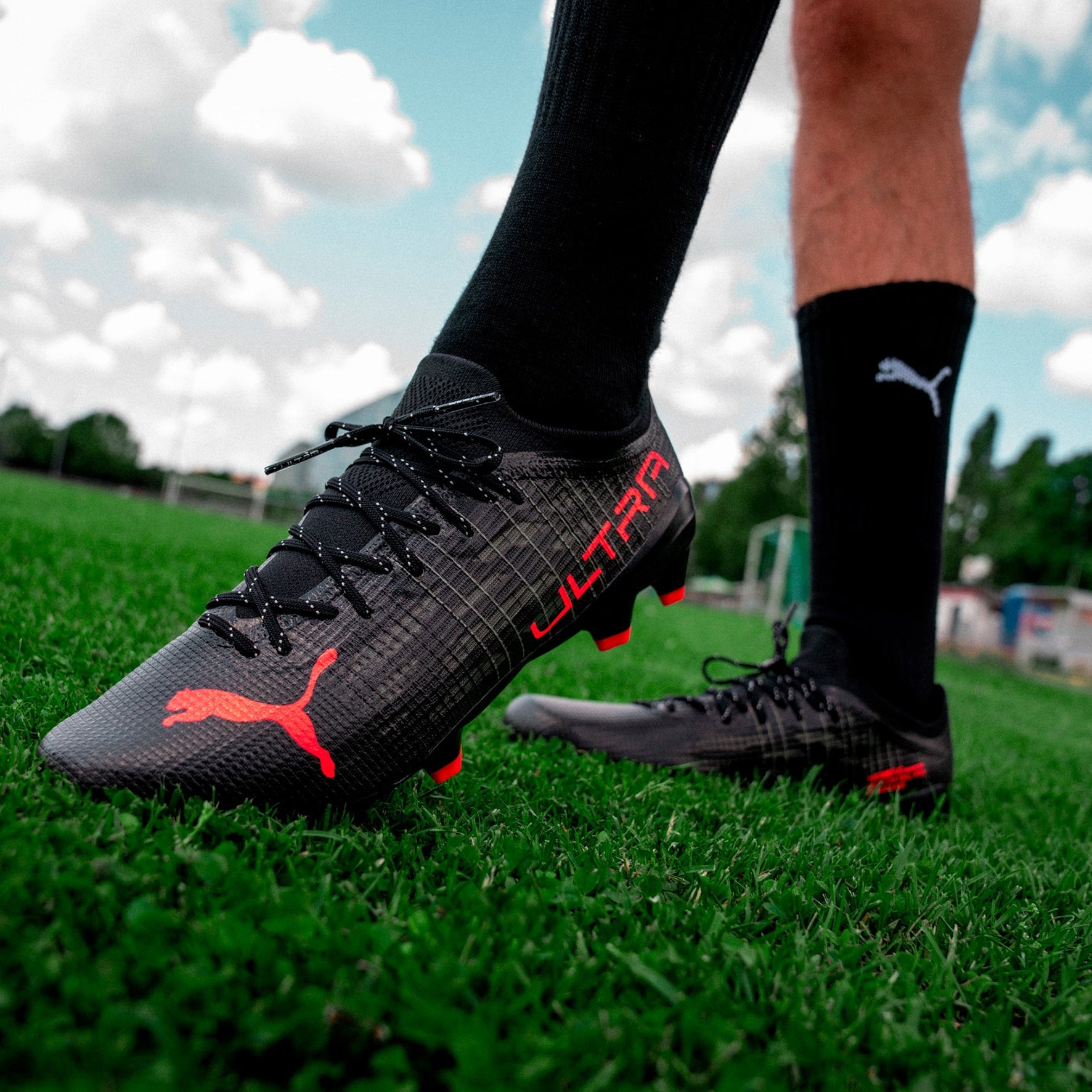 PUMA Ultra 1.3 FG AG 'Black Sunblaze' 106477-03