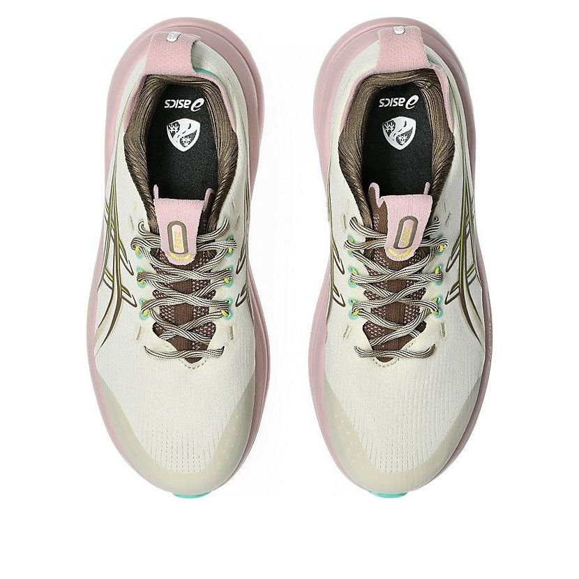 (WMNS) ASICS Nimbus 28 TR 'Light Dust Clay Canyon' 1012B981-020