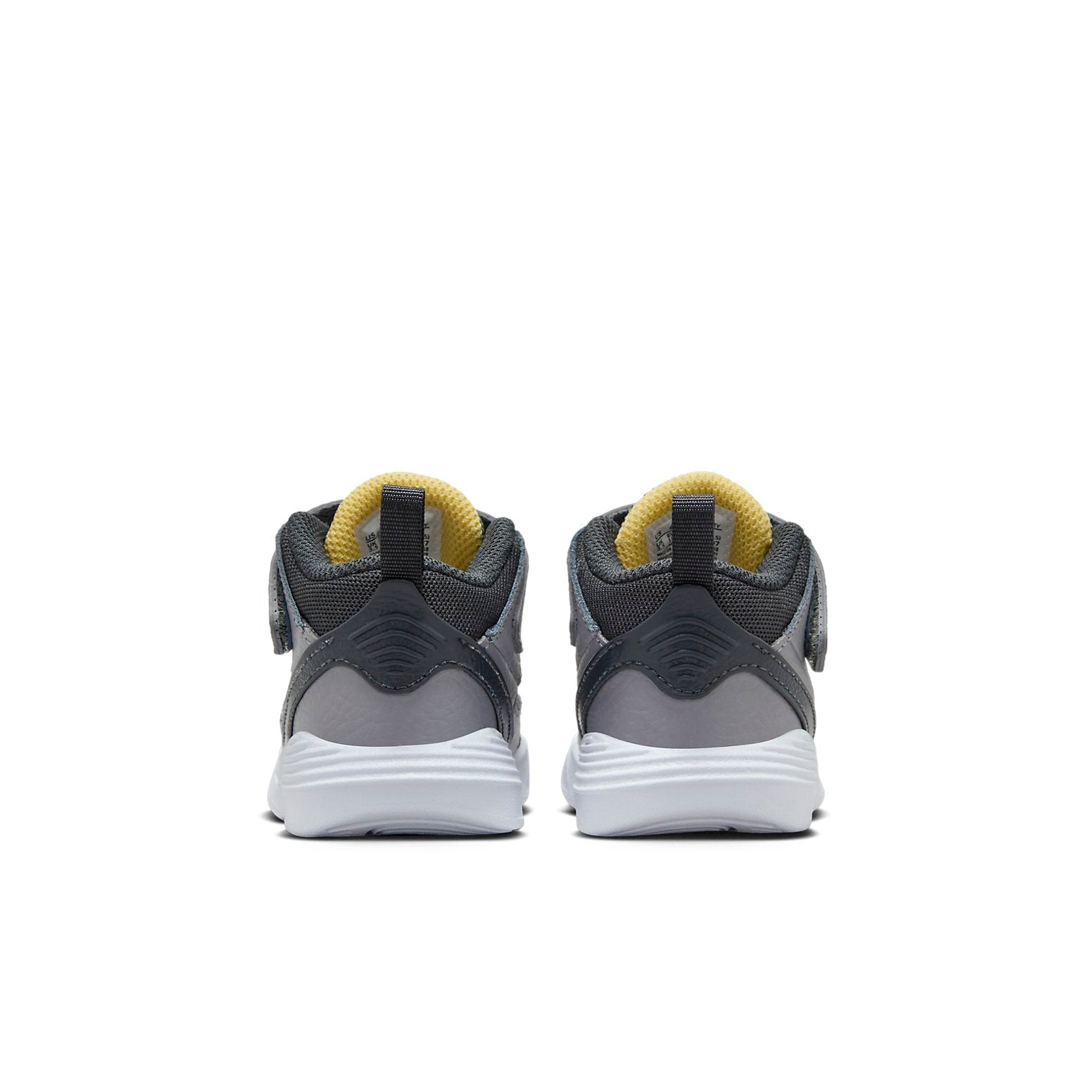 (TD) Air Jordan Max Aura 5 'Grey Black' DZ4355-007