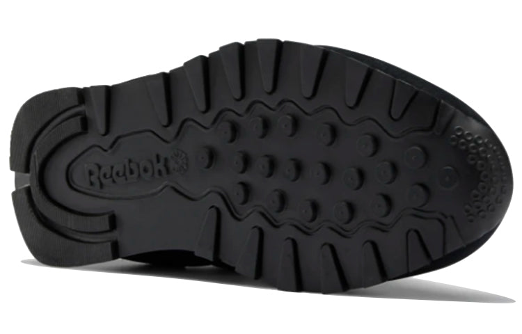 Reebok Classic Leather 'White dark Black' FV9872