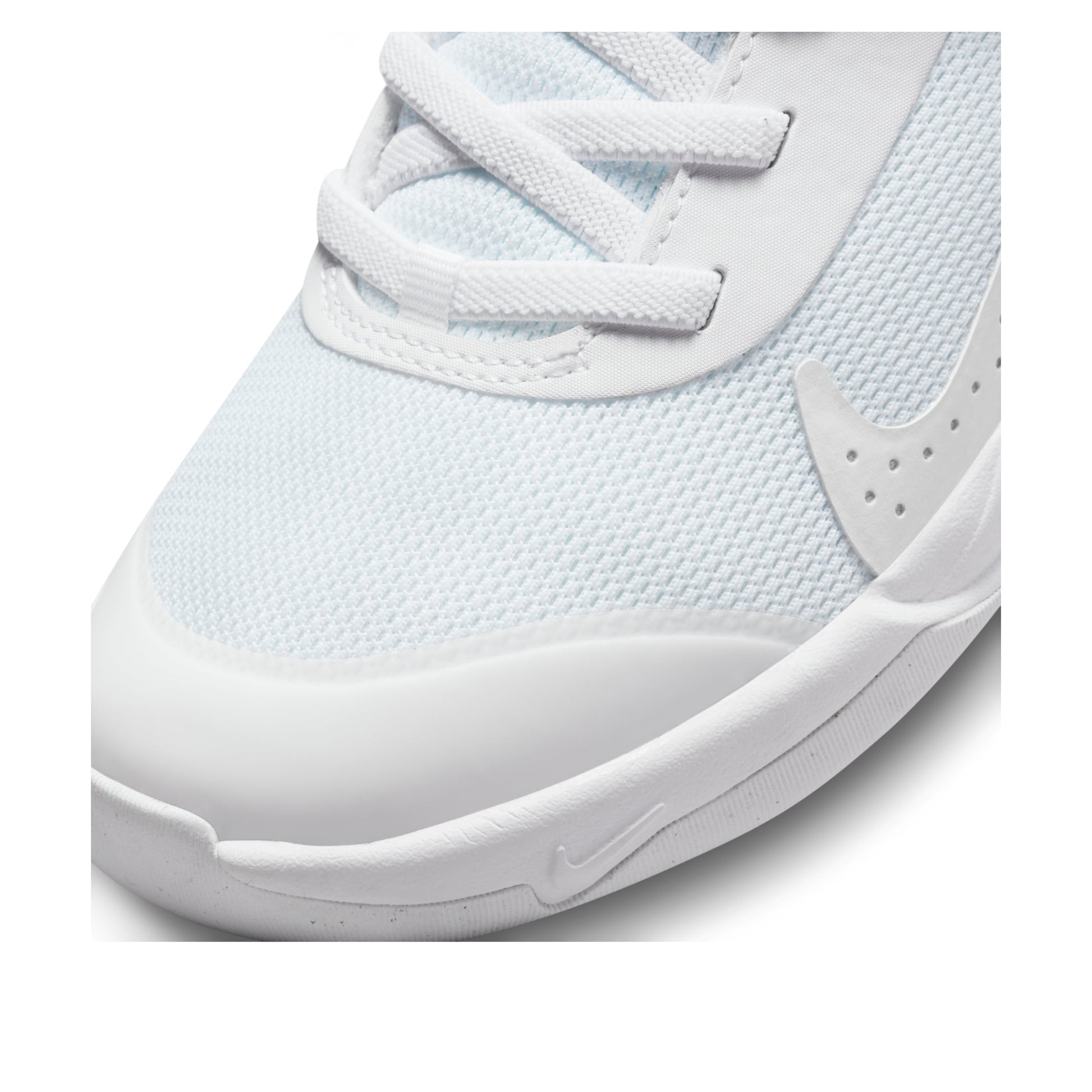 (PS) Nike Omni Multi-Court 'White Pure Platinum' DM9026-100