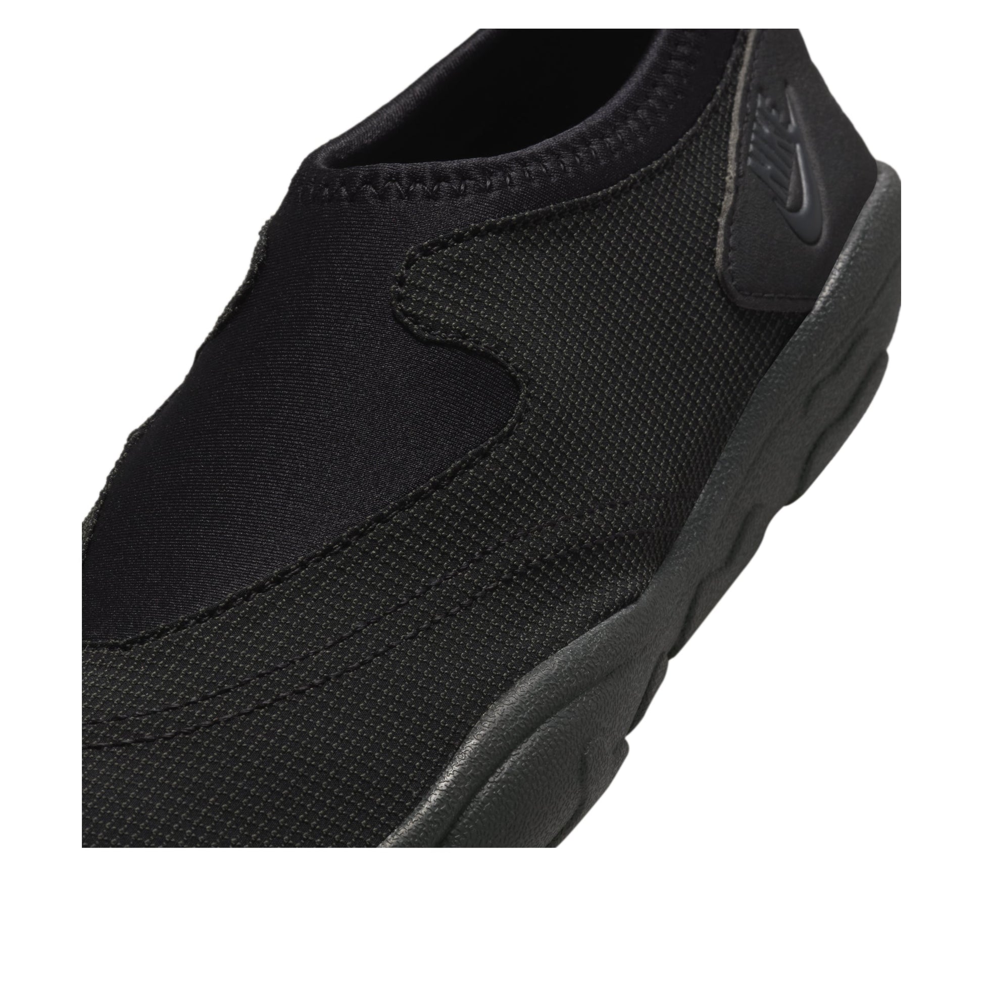 (WMNS) Nike Aqua Turf 'Black Off Noir' FZ5628-001