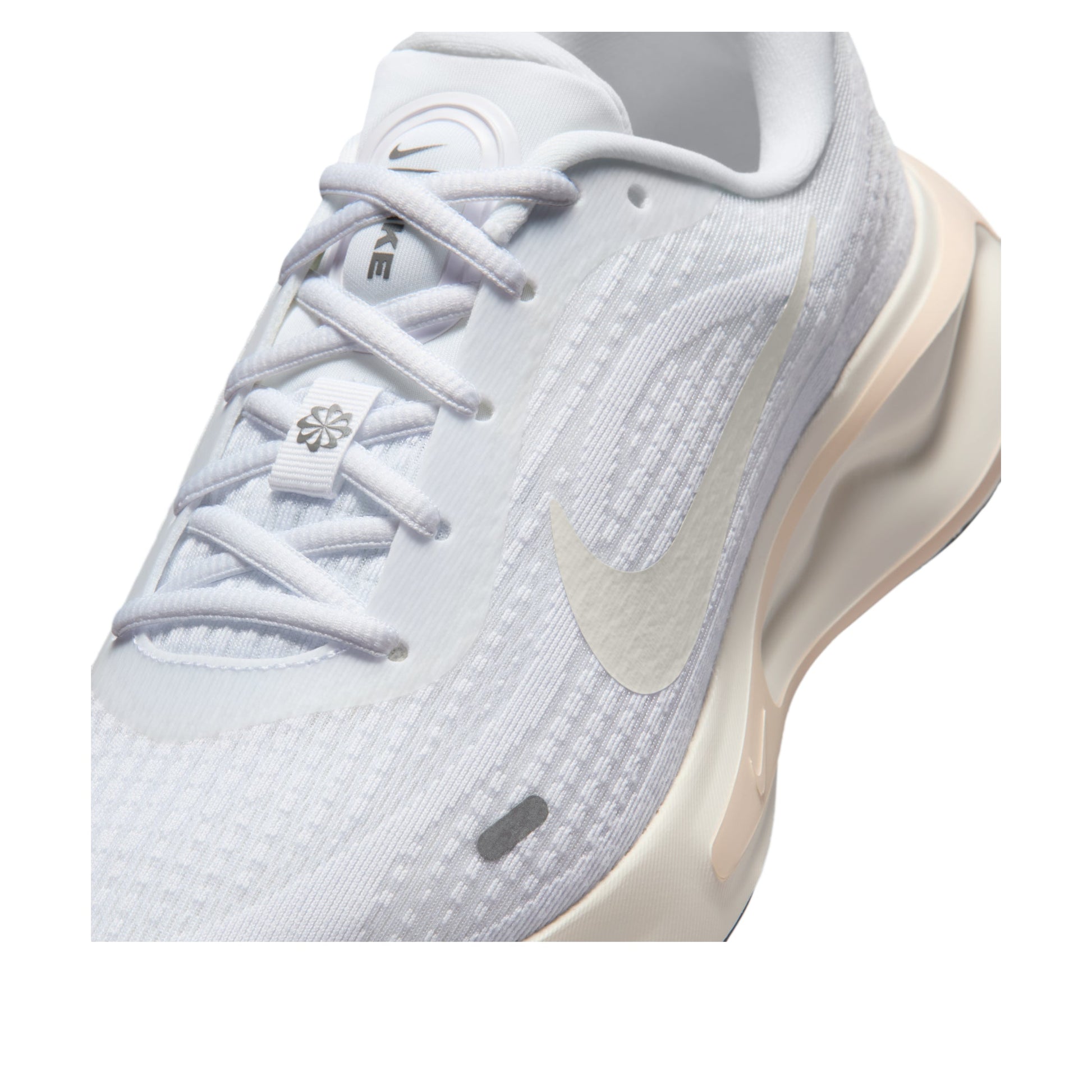 (WMNS) Nike Journey Run 'Sail White Pencil Tip' FJ7765-119