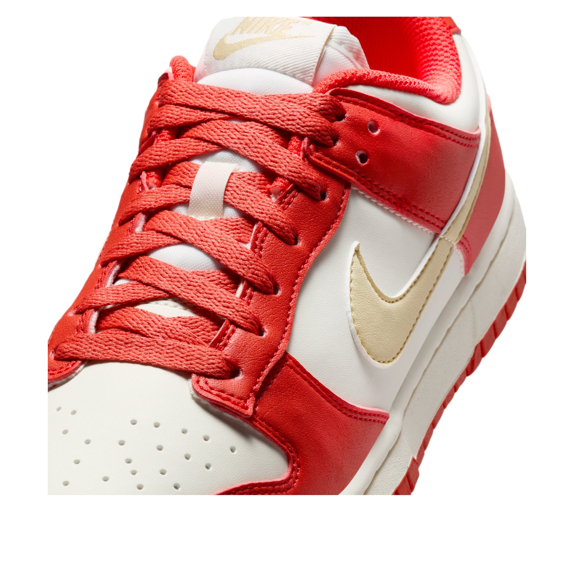 (WMNS) Nike Dunk Low Next Nature 'Light Crimson Team Gold' DD1873-602