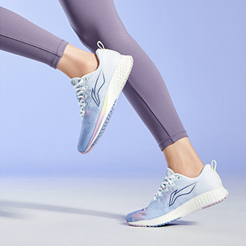 (WMNS) Li-Ning Dark Horse 4 'Light Blue' ARMR004-7