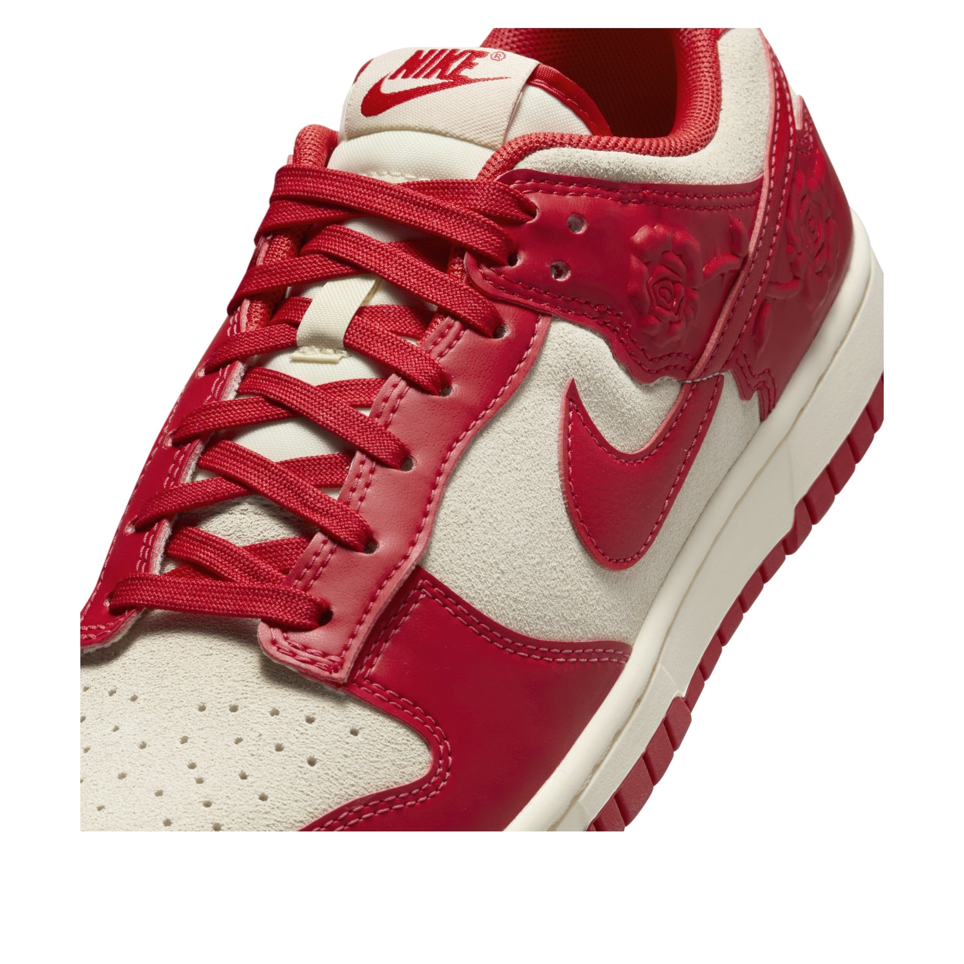 (WMNS) Nike Dunk Low 'Red Roses' HF1986-100