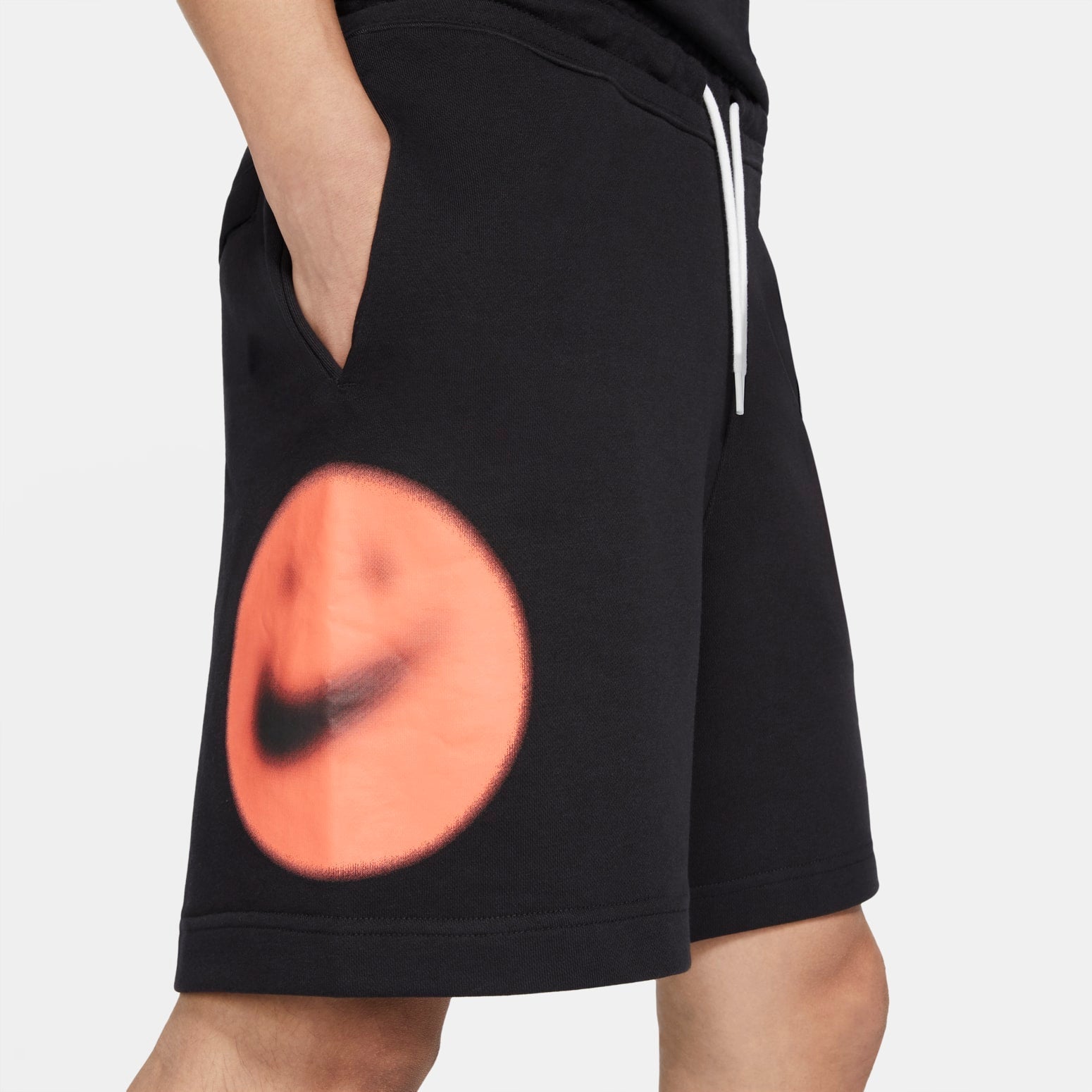Nike Sportswear World Tour Shorts 'Black' DA0645-010