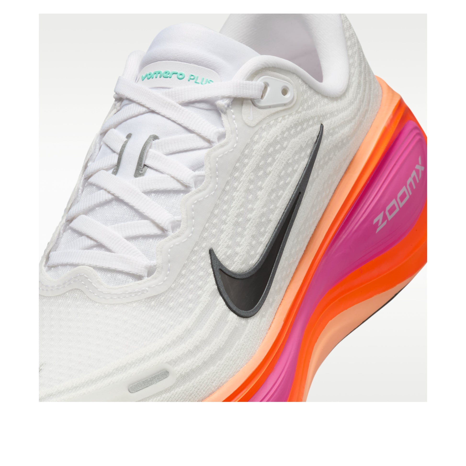 (WMNS) Nike Air Zoom Vomero Plus 'White Fire Pink' HV8154-104