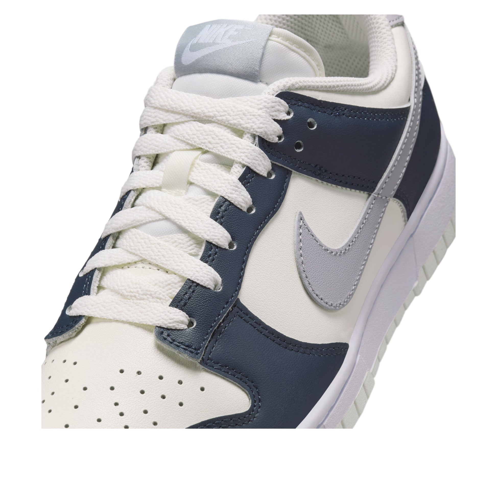 (WMNS) Nike Dunk Low 'Armoury Navy' HV2390-100