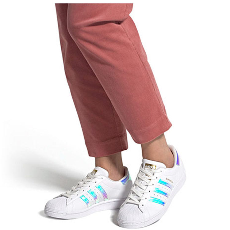 (WMNS) adidas Superstar 'White Iridescent' FX7565