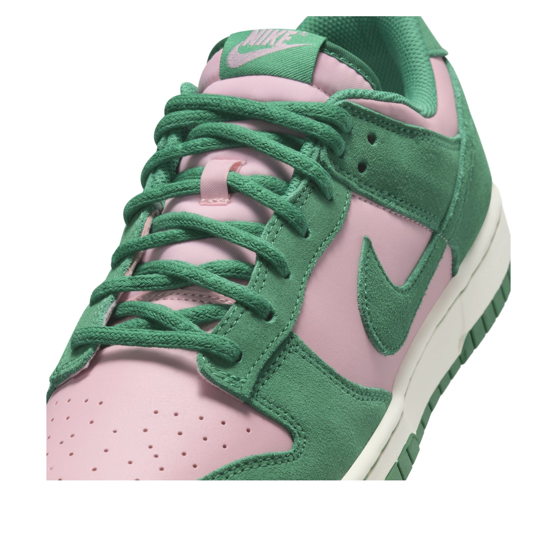 Nike Dunk Low SE 'Malachite Medium Soft Pink' FZ0549-600