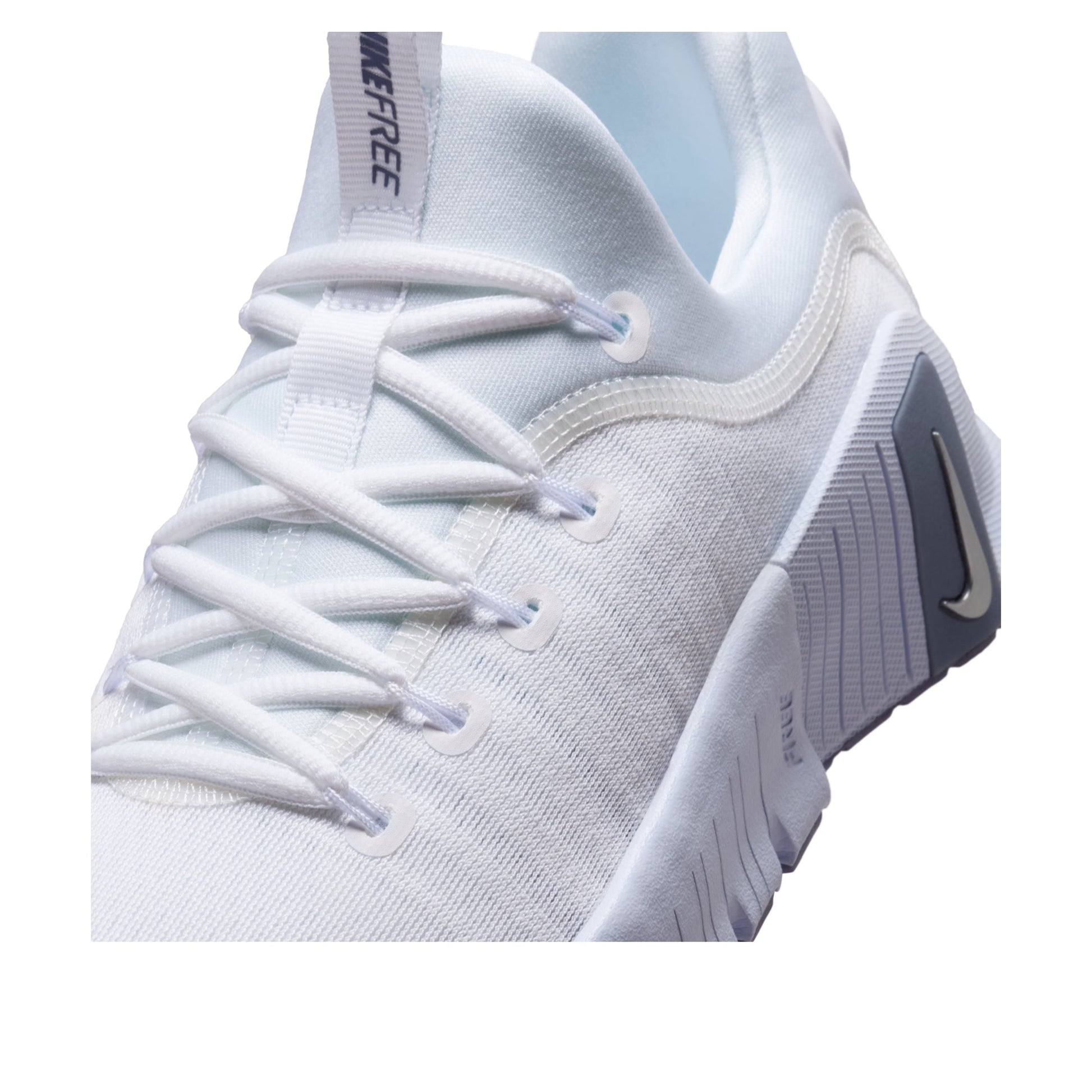 (WMNS) Nike Free Metcon 6 'White Silver Half Blue' FJ7126-110
