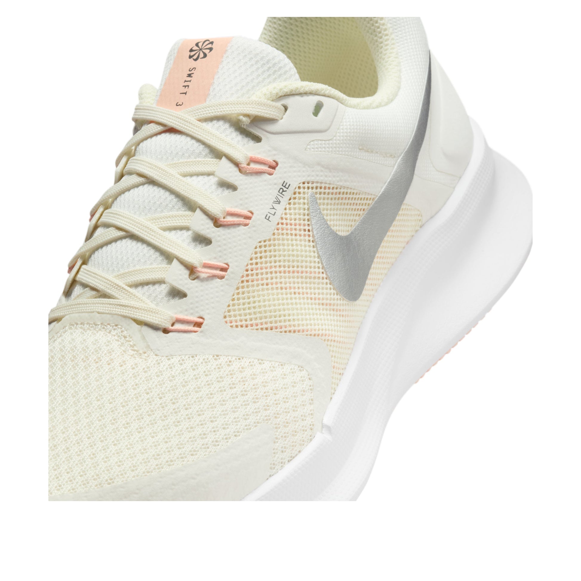 (WMNS) Nike Run Swift 3 'Sail Silver Silt Red' IO7598-101
