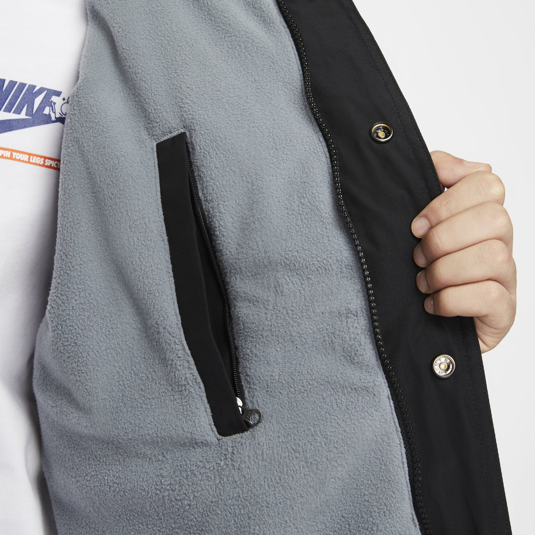 Nike Club Futura Jackets Asia Sizing 'Black White' FZ0657-010